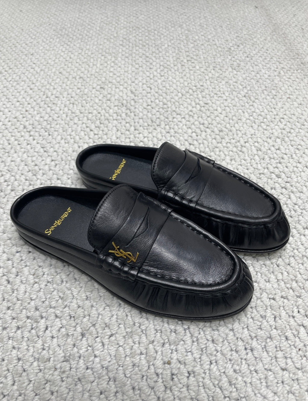 Mule façon mocassin noire