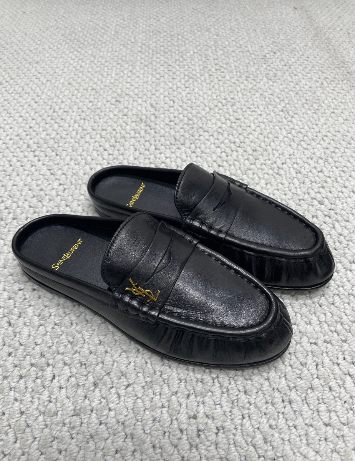 Mule façon mocassin noire