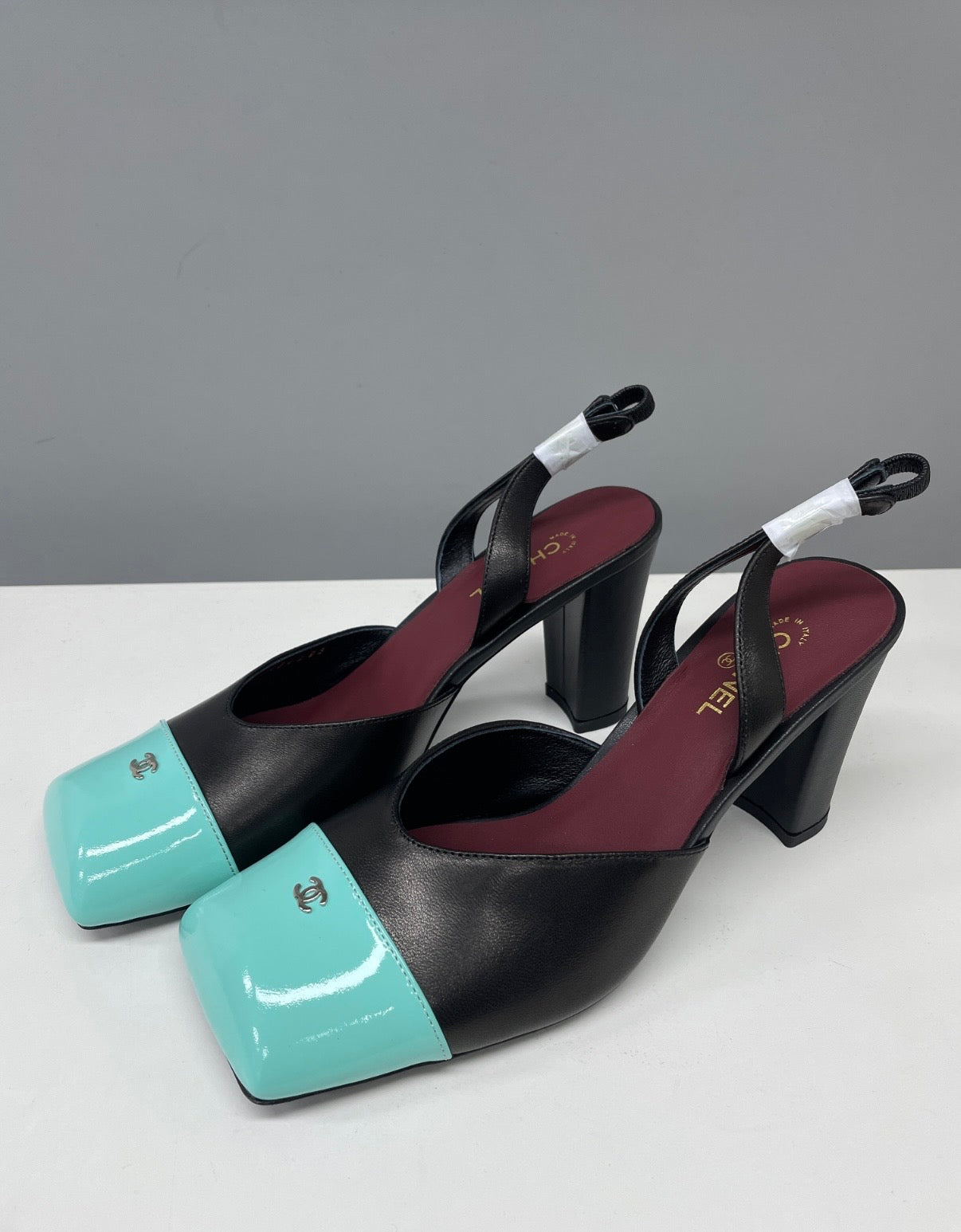 Slingbacks à talon bout carré