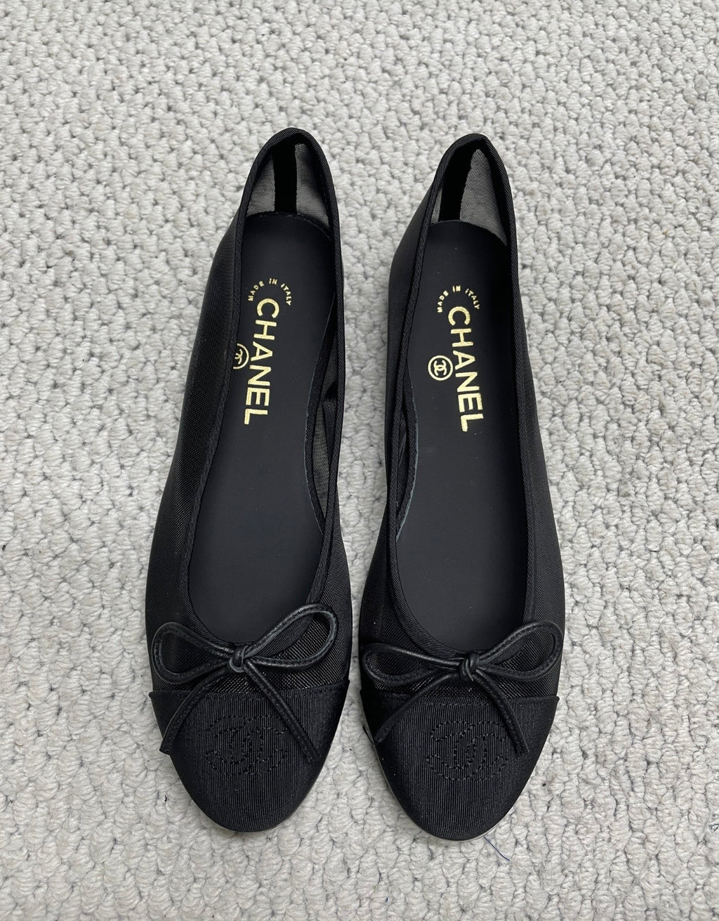 Ballerine transparente noire