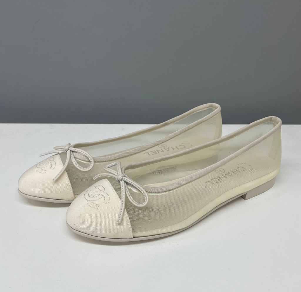 Ballerine transparente écru