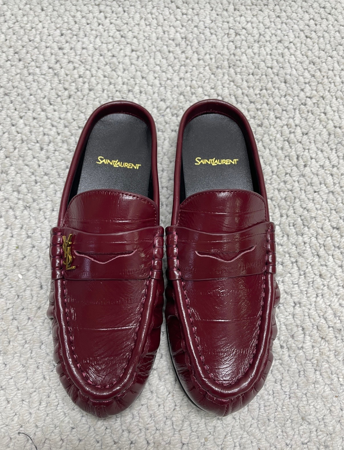 Mule façon mocassin bordeaux