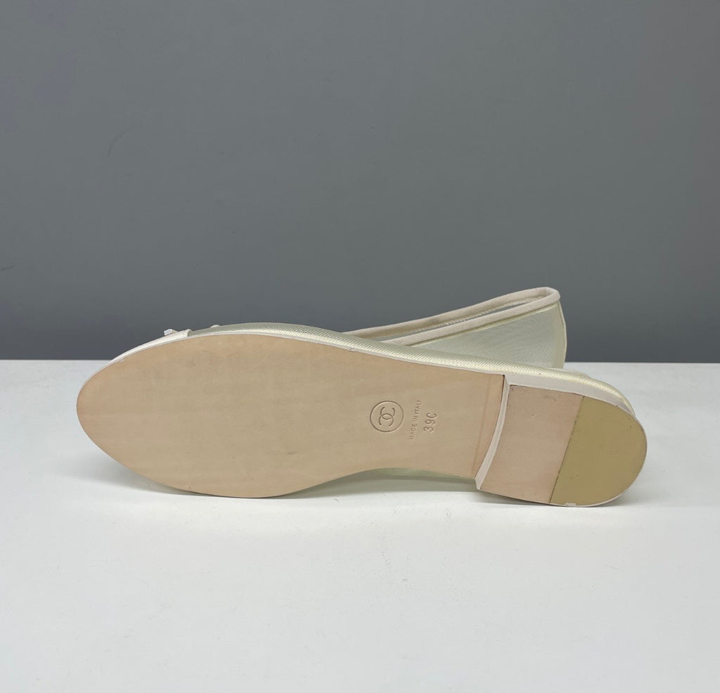 Ballerine transparente écru